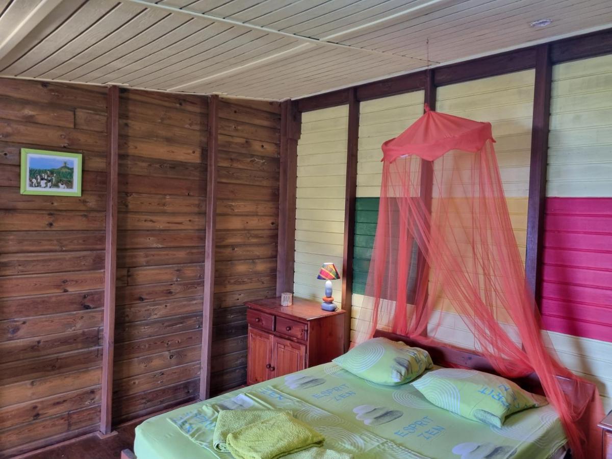 Bungalow Jamaique Deshaies Bagian luar foto