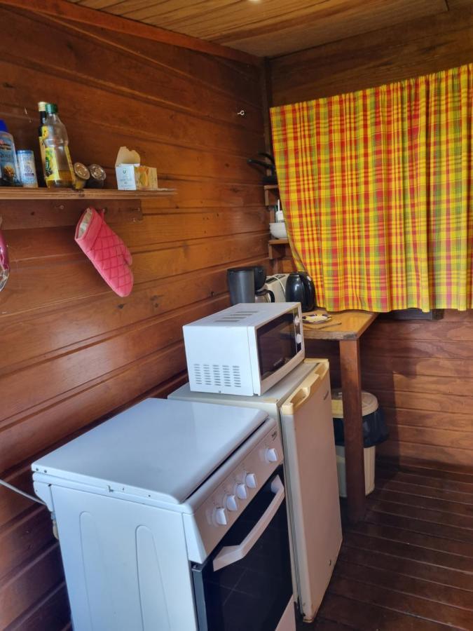 Bungalow Jamaique Deshaies Bagian luar foto